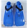 PAIR OF BLUE IST SIZE MEDIUM FLIPPERS