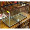 Image 1 : 20 GALLON FISH TANK WITHOUT LID
