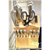 Image 1 : CHICAGO CUTLERY 16 PIECE BLOCK SET KITCHEN + STEAK