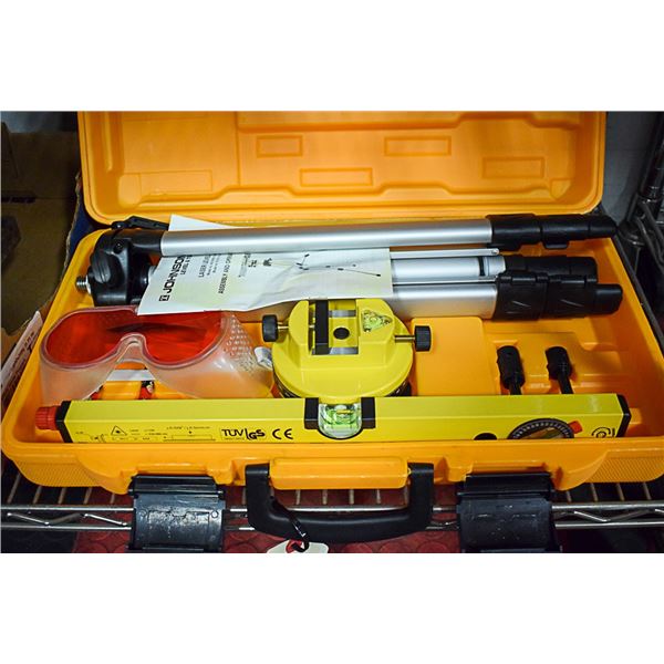 5 PIECE LASER LEVEL KIT C/W CASE AND MANUAL