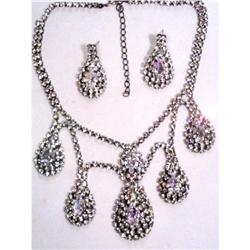 RUNWAY DIVA RHINESTONE NECKLACE & ER #1957620