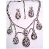 Image 1 : RUNWAY DIVA RHINESTONE NECKLACE & ER #1957620