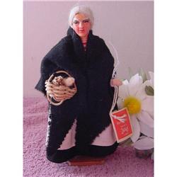 Doll Jay Ireland 7  DUBLIN FLOWER SELLER  WOMAN#1957665