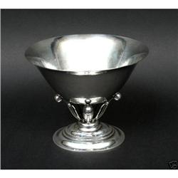 LARGE EARLY GEORG JENSEN STERLING SILVER BOWL #2001169