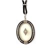 Image 1 : Rock crystal onyx and diamond locket #2001514