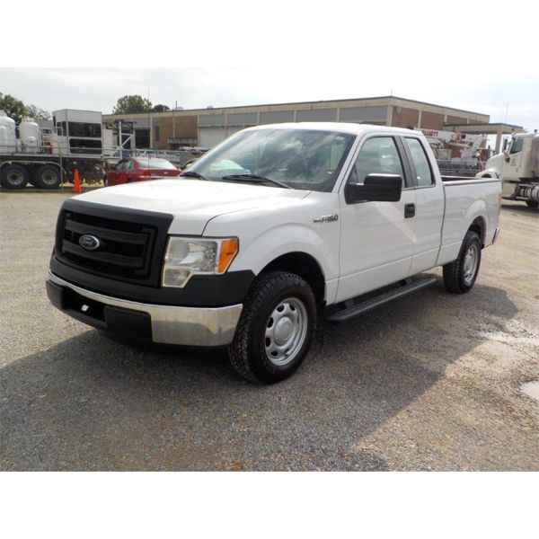2013 FORD F150 XL Pickup Truck