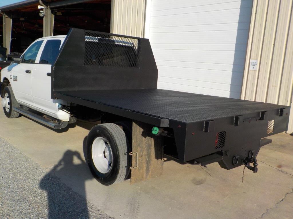 2014 RAM 3500 HEAVY DUTY Flatbed Truck