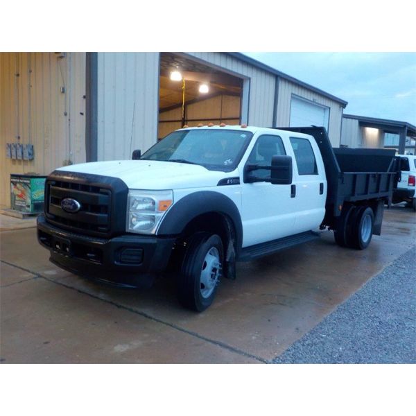 2012 FORD F550 XL Flatbed Truck