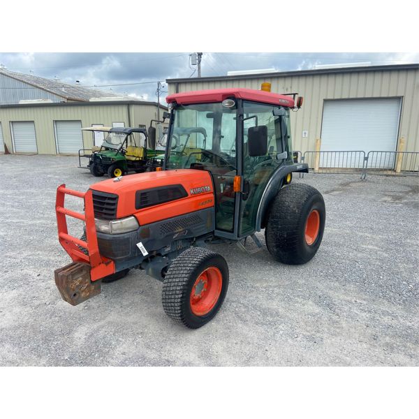 2004 KUBOTA L4330D Farm Tractor