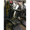 Image 2 : PRECOR AMT COMMERCIAL ADAPTIVE MOTION TRAINER WITH HEADPHONE JACK AND 120V DISPLAY (NO POWER CABLE)