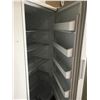 Image 2 : FRIGIDAIRE FFFH20F3WW0 UPRIGHT SINGLE DOOR FREEZER