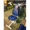 Image 2 : APEX LADIES GREY COMMERCIAL SEATED VERTICAL SHOULDER PRESS MACHINE