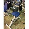 Image 2 : APEX LADIES GREY COMMERCIAL SEATED AB / CORE MACHINE