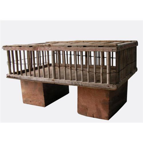 Antique Chicken Coopcrate Table Basestorage1977143