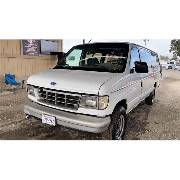 1996 Ford E-350