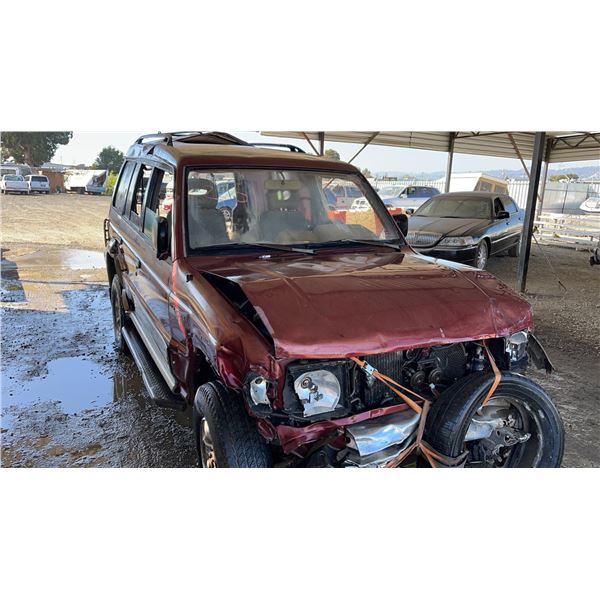 1996 Mitsubishi Montero