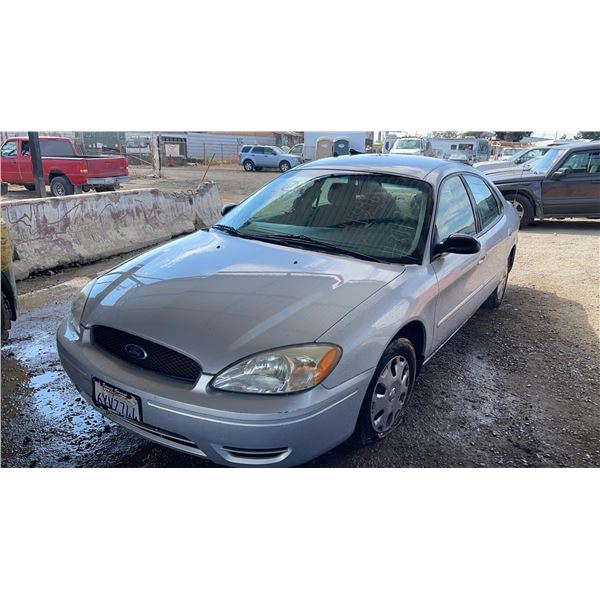 2005 Ford Taurus