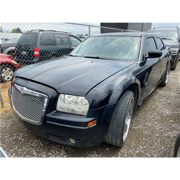 2004 Chrysler 300