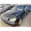 Image 2 : 2001 Mercedes benz C320