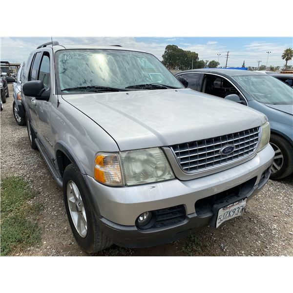 2004 Ford Explorer XLT
