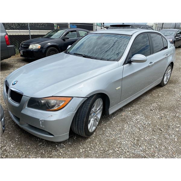 2005 BMW 325iA