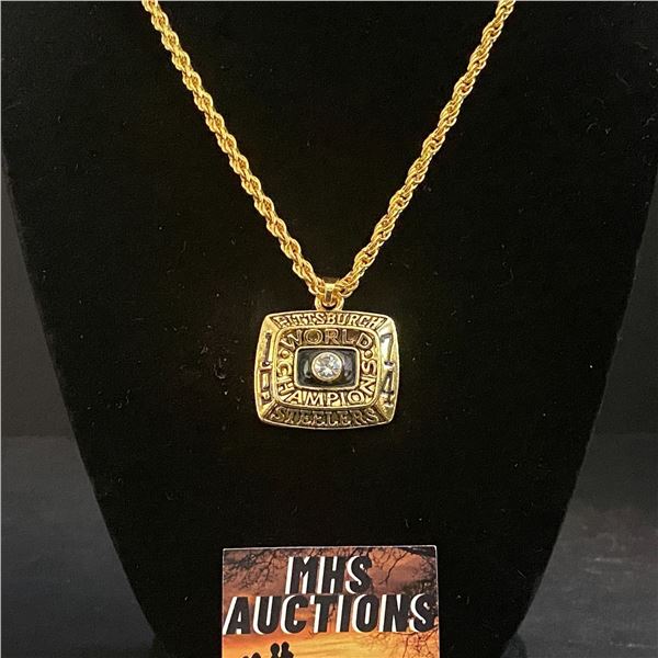 PITTSBURGH STEELERS N.F.L 1974 CHAMPIONSHIP NECKLACE (refR41)