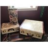 Image 2 : 2 Piece Vintage Luggage Set & Hat Box