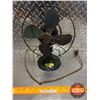 Image 1 : Retro G.E. Desk Fan (12"H)