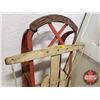 Image 2 : Vintage Child's Sleigh (37"L)