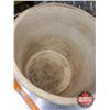 Image 2 : 4 Gallon Medalta Crock (13"H x 12"Dia)