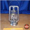 Image 1 : Barn Lantern No. 210 Supreme (13-1/2"H)