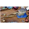 Image 9 : Tray Lot - Ladies & Avon (Powder Bellow, Antique Curling Iron, Brush, Hair Bandos, Gloves, Watches, 