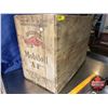 Image 1 : Wood Crate: Gargoyle Mobil Oil "AF" Vacuum Oil Company (New York, USA Made in USA) (15-1/4"H x 21"W 