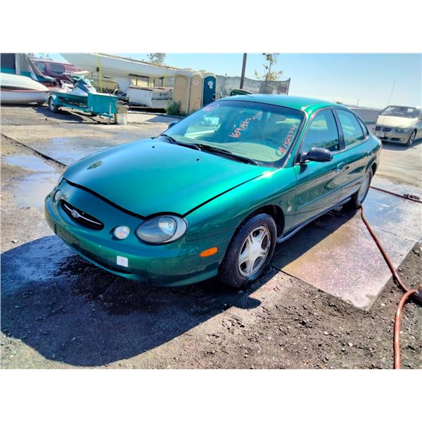 1999 Ford Taurus