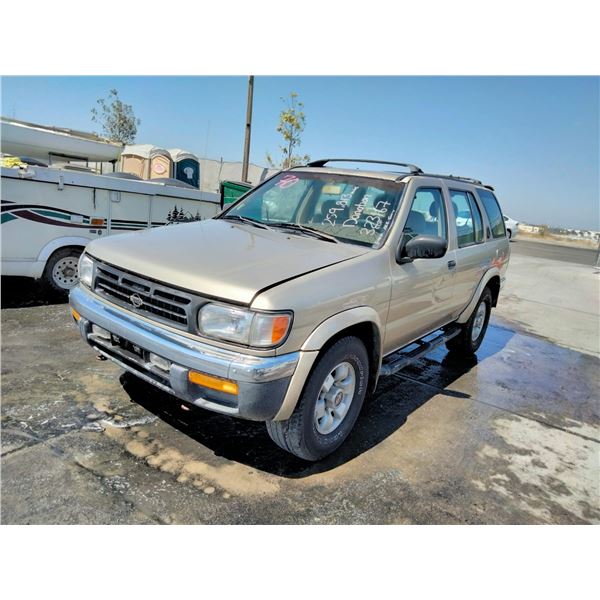 1999 Nissan Pathfinder