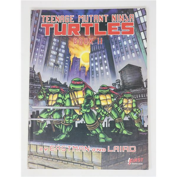 TEENAGE MUTANT NINJA TURTLES - BOOK 2