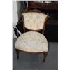 Image 1 : ANTIQUE UPHOLSTERED SIDE CHAIR