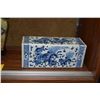 Image 1 : CHINESE BLUE & WHITE PORCELAIN PILLOW (11" L)