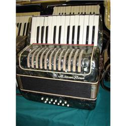 Atisan Royal Accordion