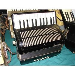 Serenelli Accordion
