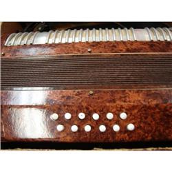 Mahogany Marbelized Accordion