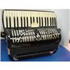 Image 2 : Noble Accordion