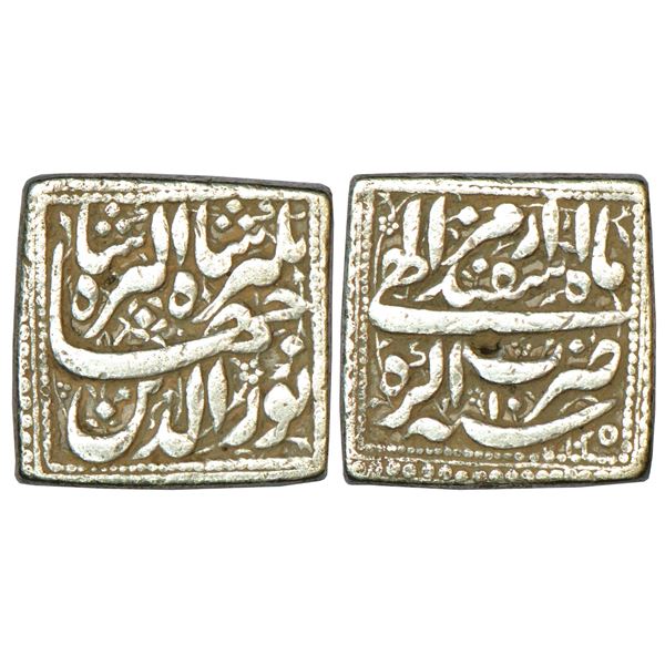 Mughals: Farrukhsiyar (1713-1719 AD), gold fanam, Ganjikot mint, unlisted in KM, 0.36g.