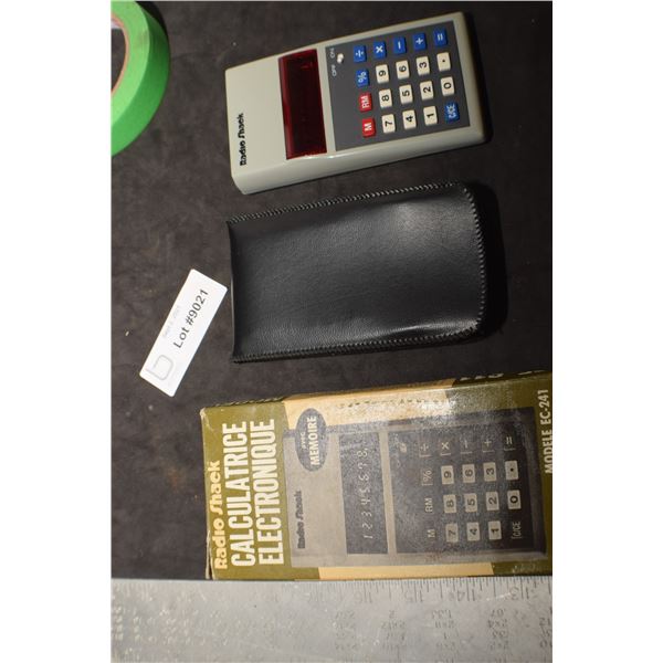 LIKE NEW VINTAGE RADIO SHACK CALCULATOR