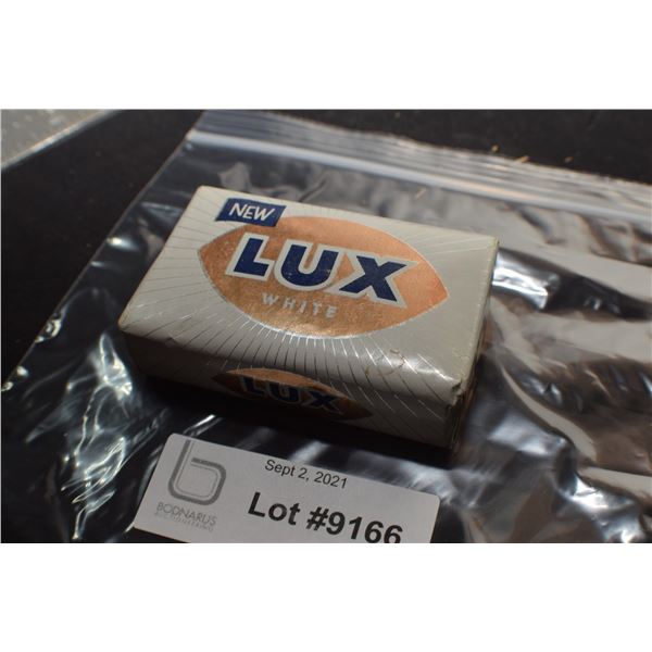 NOS VINTAGE LUX SOAP LUX WHITE