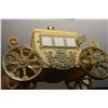 Image 3 : VINTAGE MUSIC BOX CARRIAGE KEEPSAKE BOX