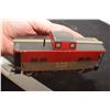 Image 2 : ANTIQUE TOY MARX MODEL TRAIN NYC CABOOSE