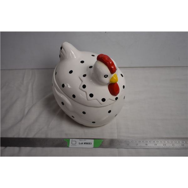 chicken shaped cookie jar