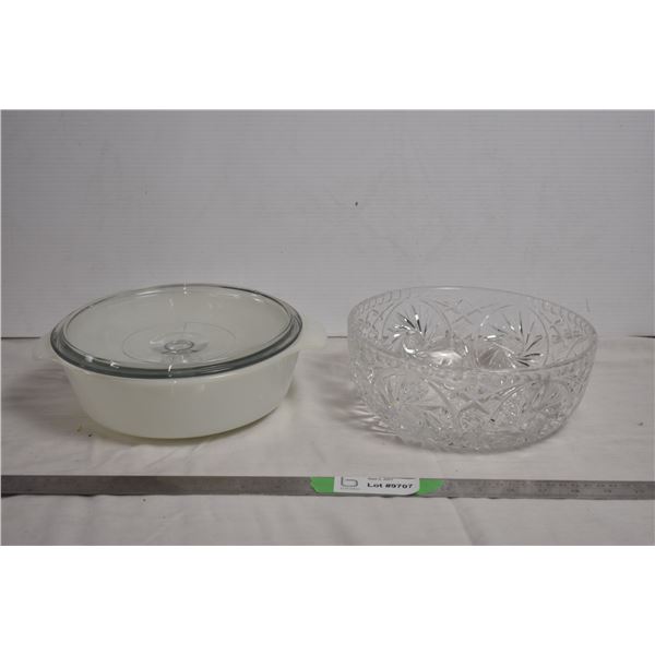 Crystal glass bowl + ovenware bowl
