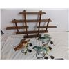 Image 1 : tin bird chimes + wood shelf (one shelf broken)